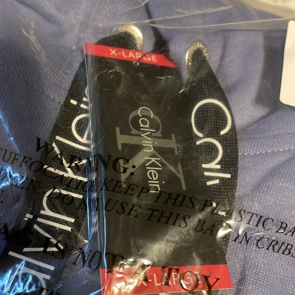 Women’s Calvin Klein brand hoodie in size extra-large and plus size - Picture 5 of 5